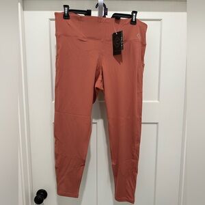 Girls With Guns Concealed  Casual Eclipse Leggings XXL Dusty Rose NWT